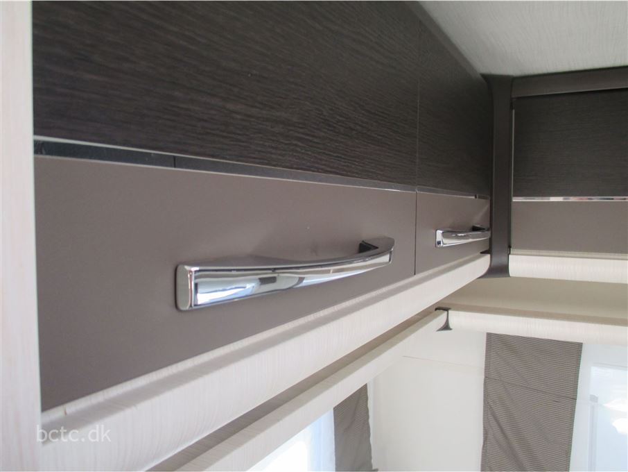 Caravelair Artica 492