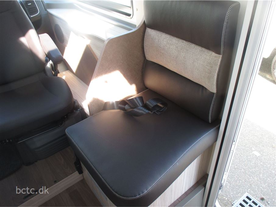 Elnagh Magnum 530