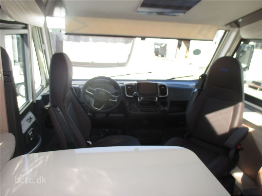Elnagh Magnum 530