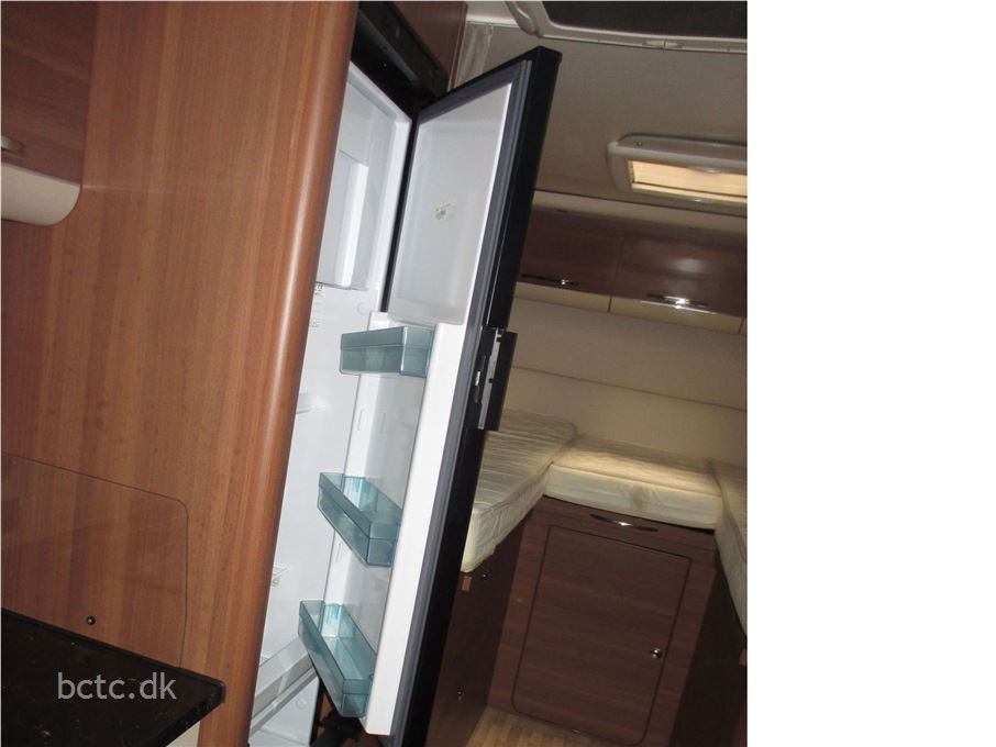 LMC Explorer Comfortline I680 G AUT.