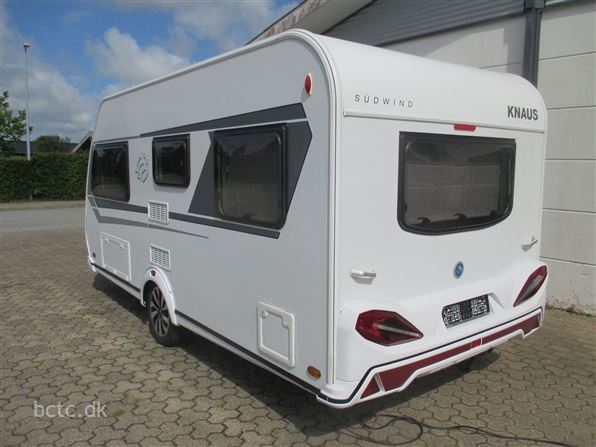 Knaus Südwind 450 FU