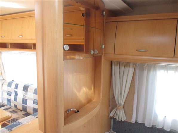 Hobby De Luxe 560 KMFe