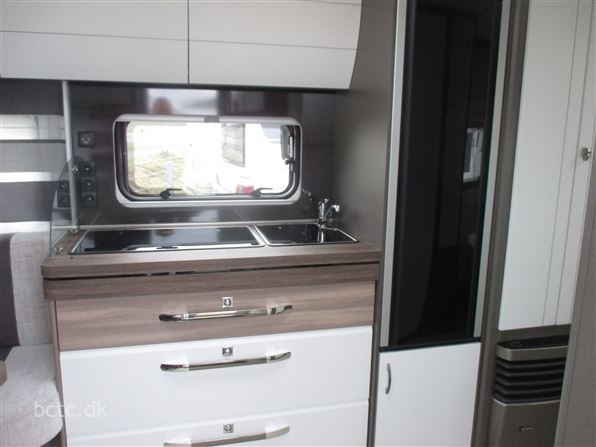 Hobby Excellent Edition 540 UFF