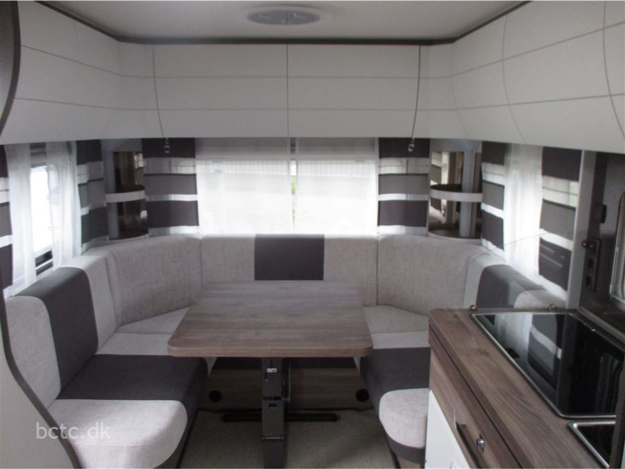 Hobby Excellent Edition 540 UFF