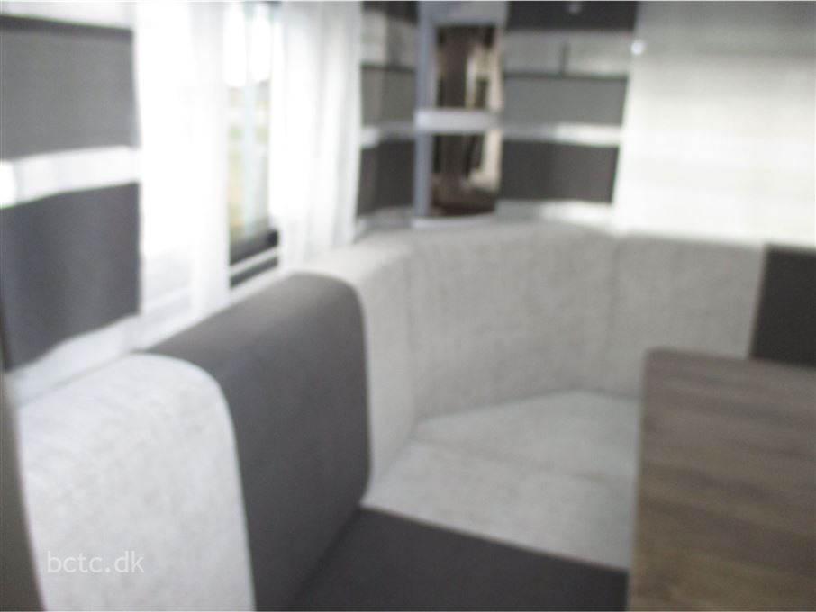 Hobby Excellent Edition 540 UFF