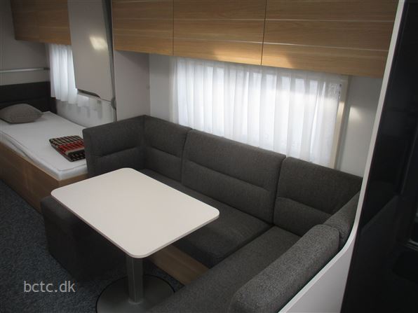 Adria Adora 613 HT