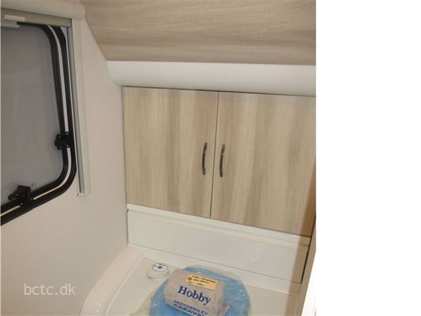 Hobby De Luxe 460 Ufe