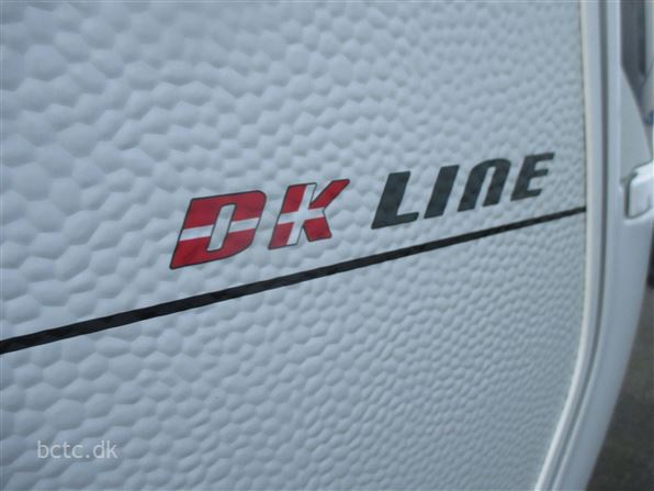 Hobby De Luxe 460 SFf DK LINE