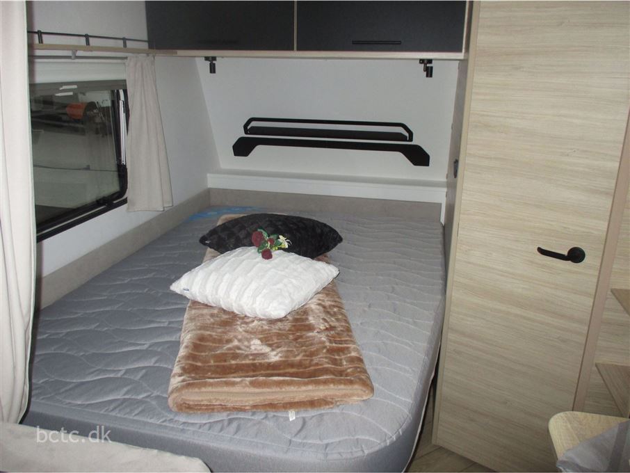 Caravelair Sport Line 420