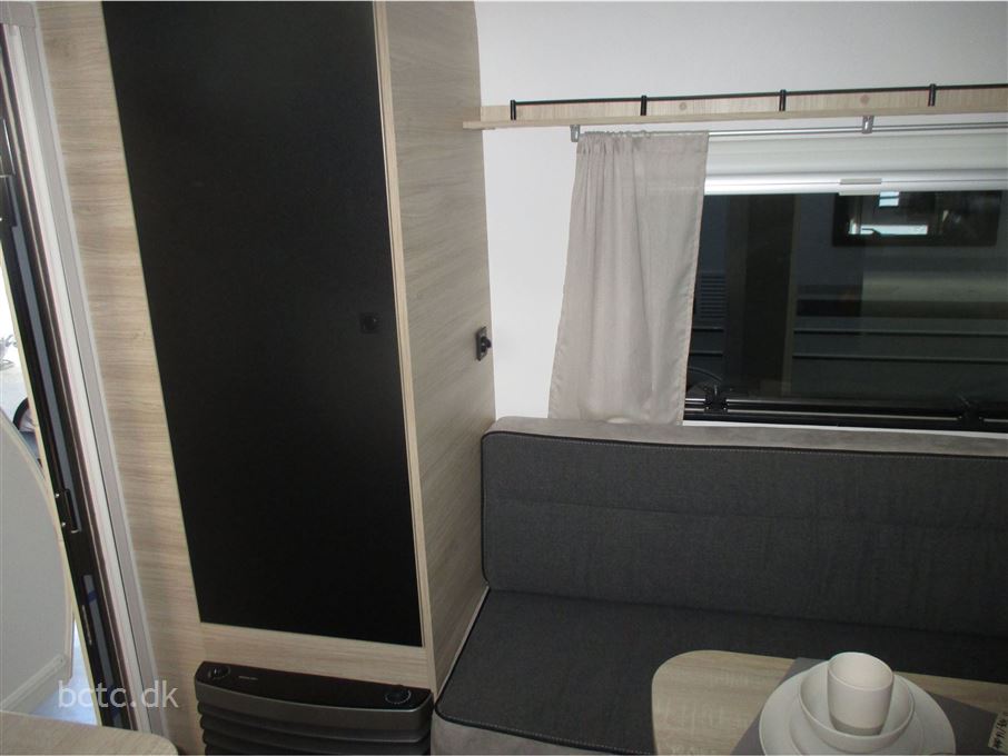 Caravelair Sport Line 420