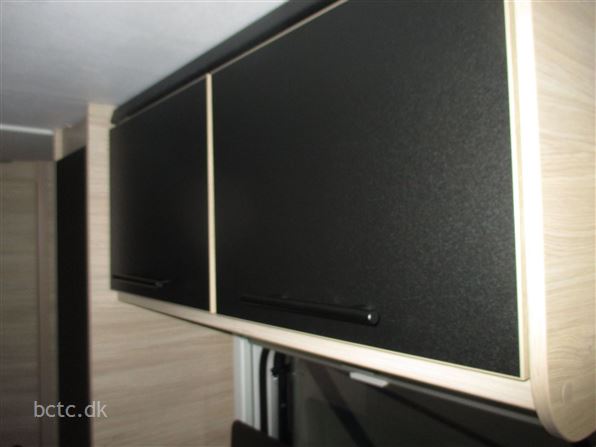 Caravelair Sport Line 420