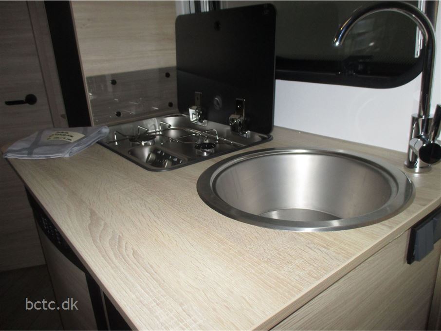 Caravelair Sport Line 420