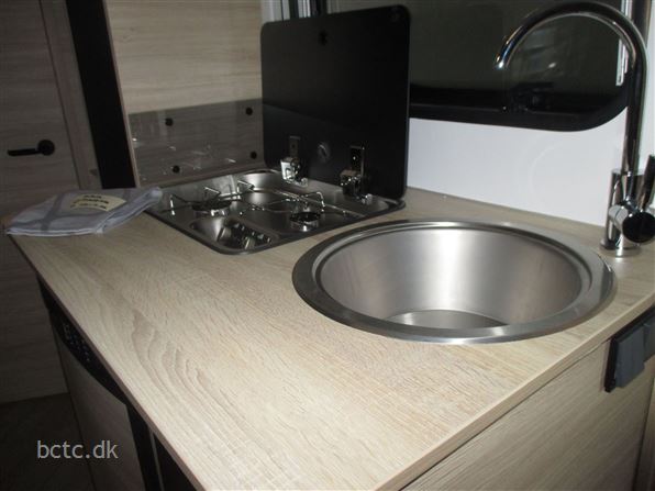Caravelair Sport Line 420