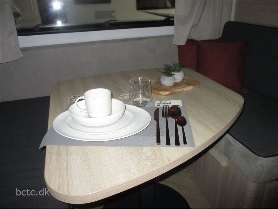 Caravelair Sport Line 420