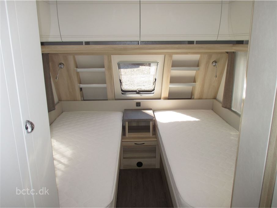 Hobby De Luxe 515 UHL