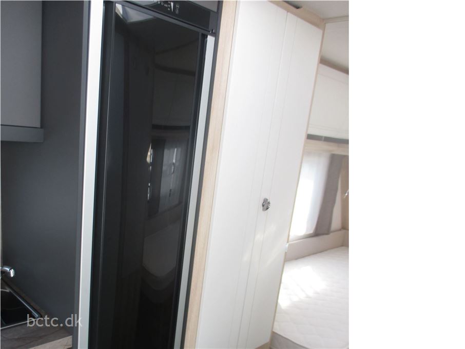 Hobby De Luxe 515 UHL