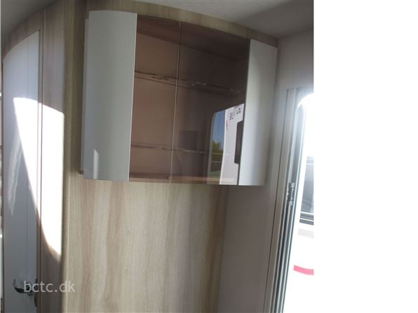 Hobby De Luxe 515 UHL