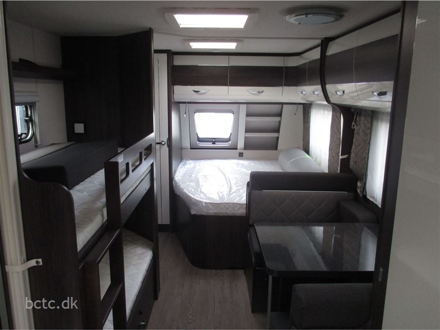 Hobby Prestige 720 UKFe