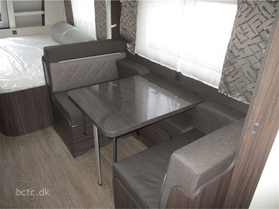Hobby Prestige 720 UKFe