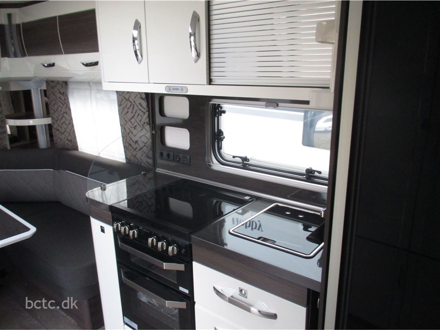 Hobby Prestige 720 UKFe