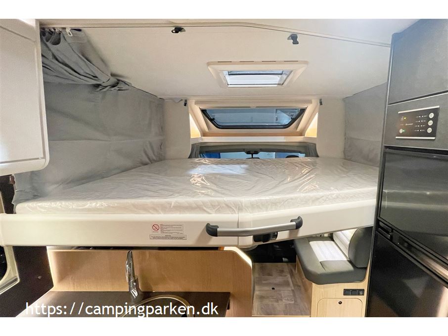 SunLight T 68 Adventure Edition