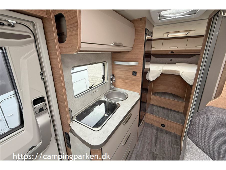 Knaus Vansation TI 640 MEG
