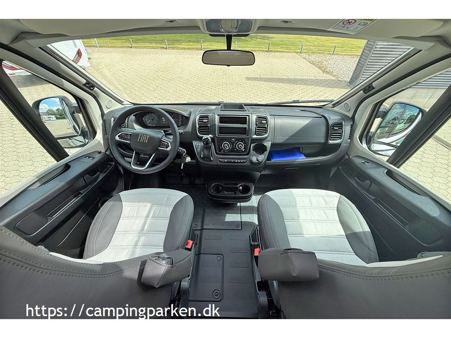 SunLight VAN V69 Adventure Edition