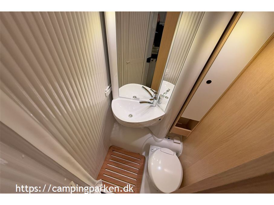 SunLight VAN V66 Adventure