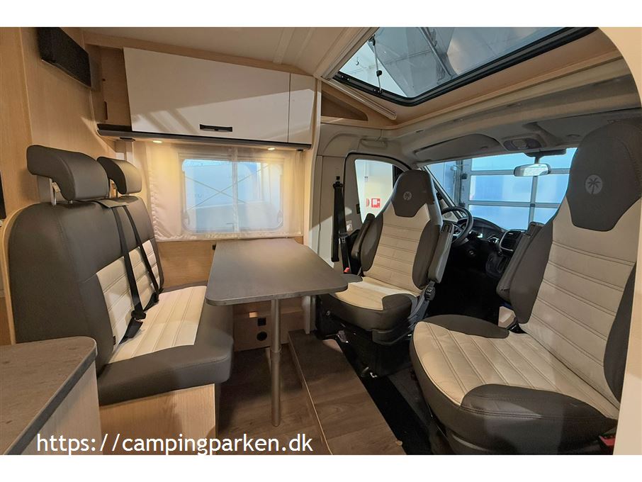 SunLight VAN V66 Adventure