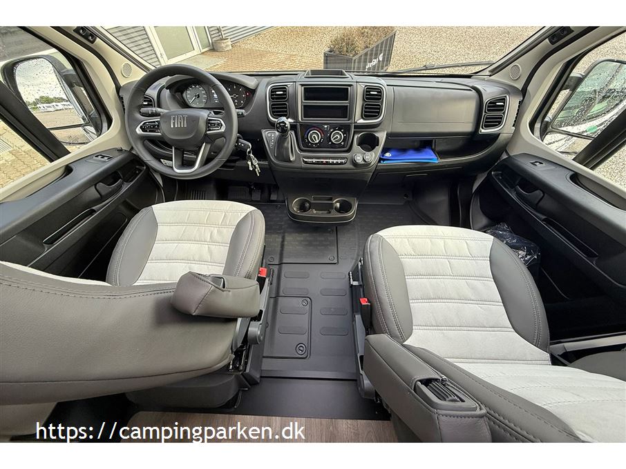 SunLight VAN V66 Adventure