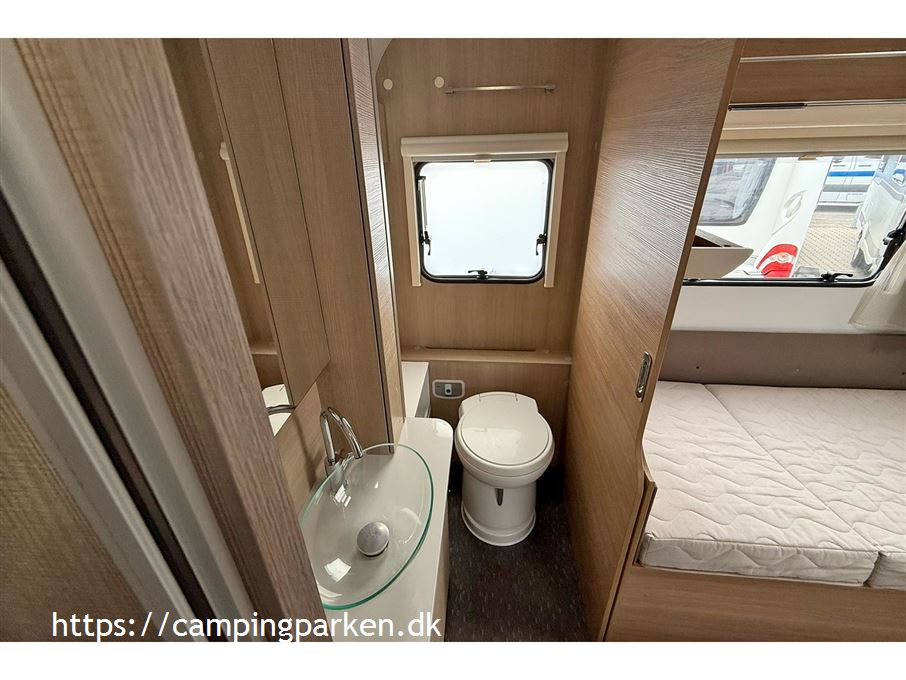 Adria Adora 572 UT