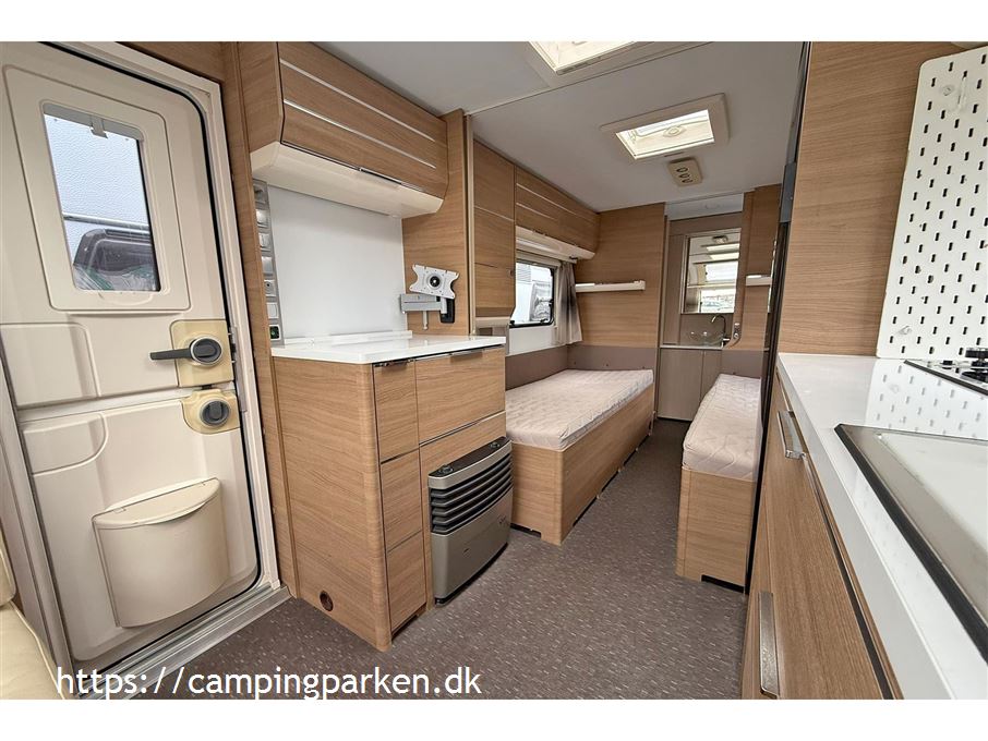 Adria Adora 572 UT