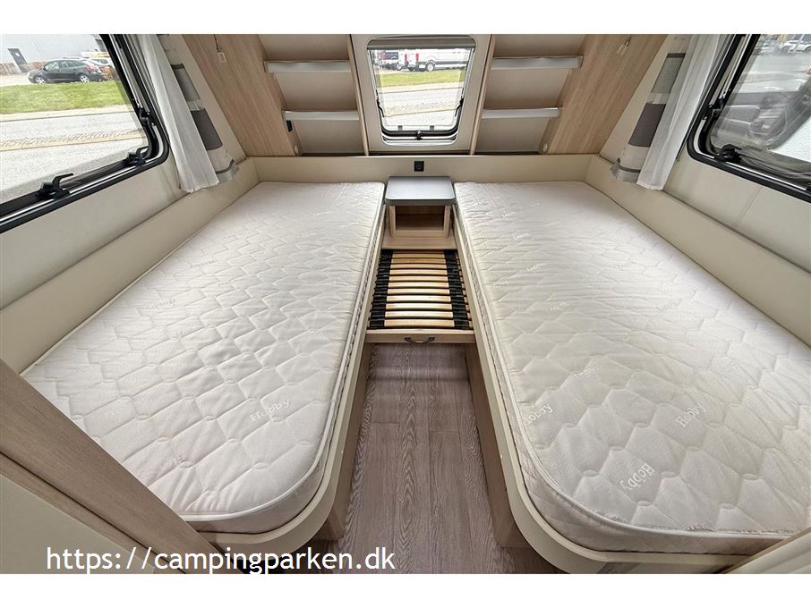 Hobby De Luxe Edition 495 UL