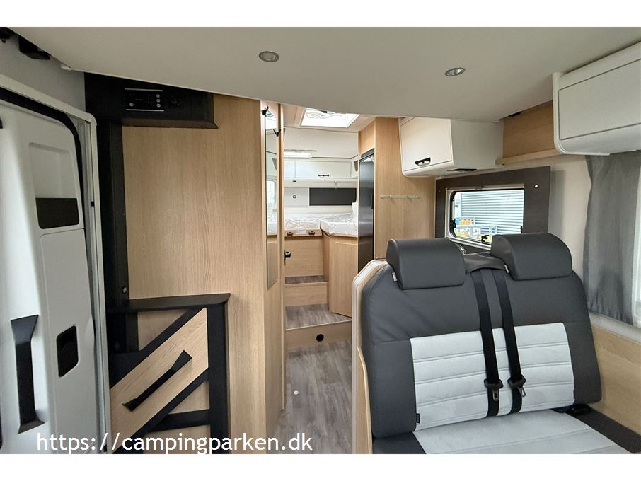 SunLight T 66S Adventure