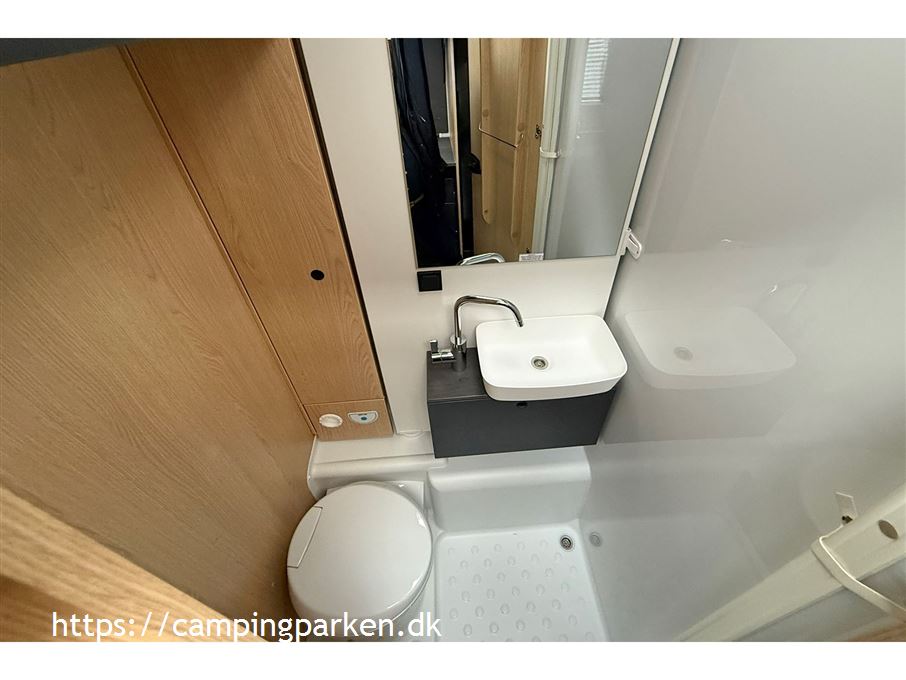 SunLight T 66S Adventure