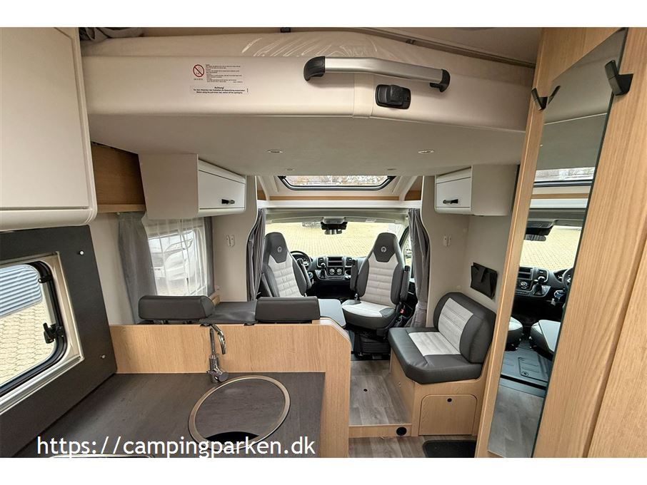 SunLight T 66S Adventure