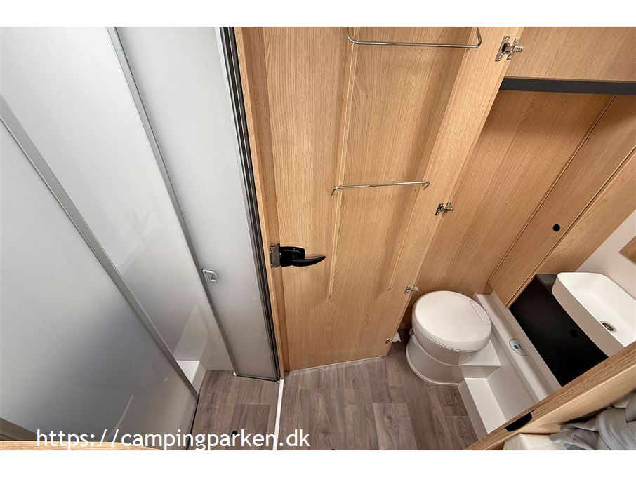 SunLight I 68 Adventure