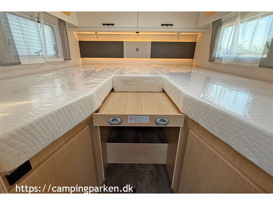 SunLight T68C Adventure