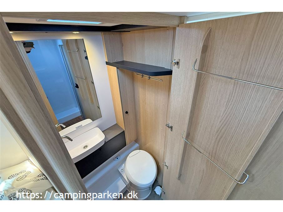 SunLight T68C Adventure