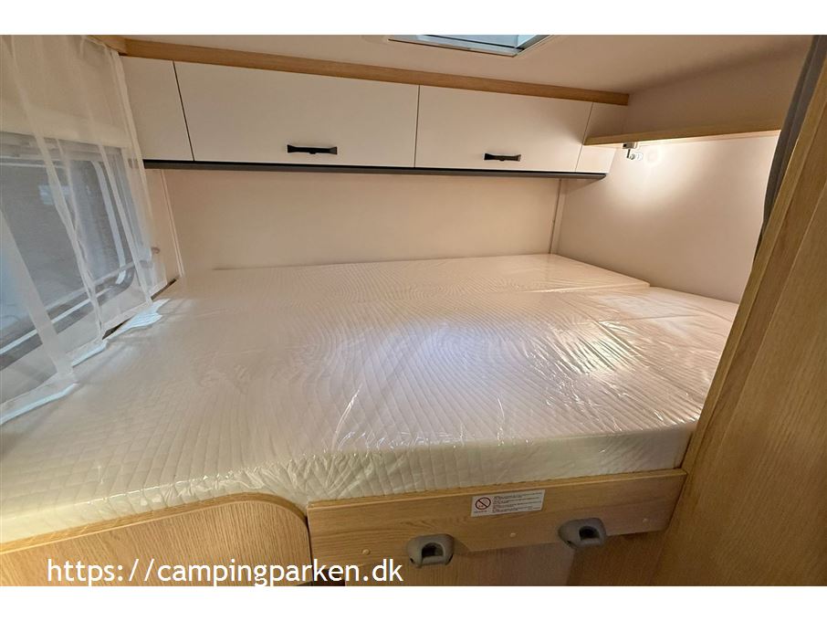 SunLight VAN V60 Adventure