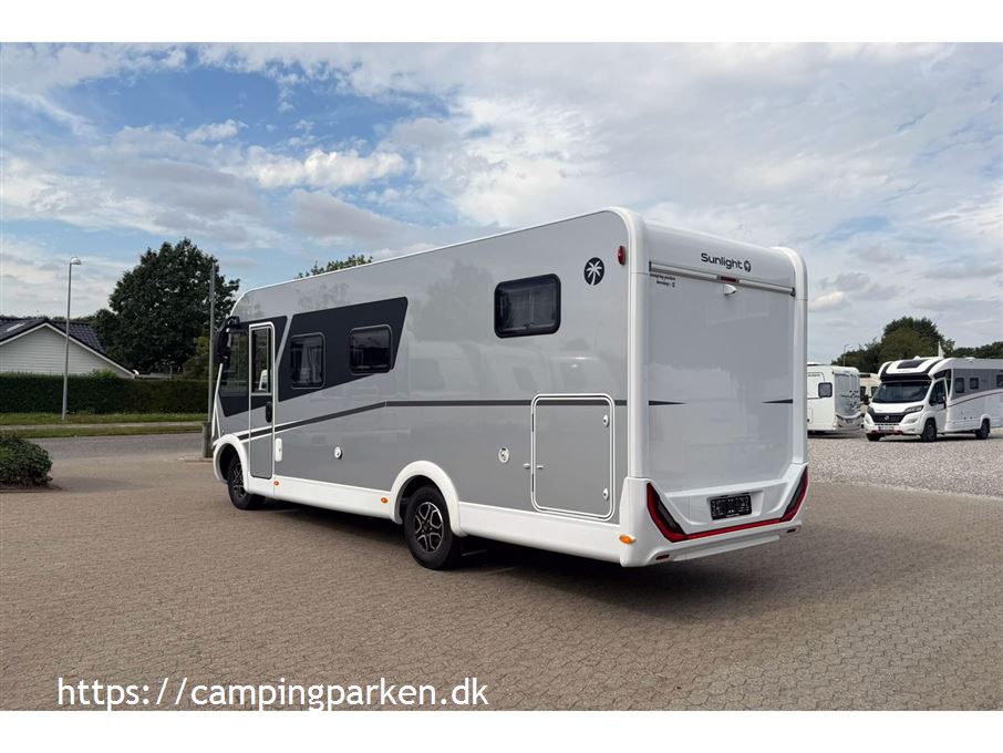 SunLight I 68 Adventure Edition