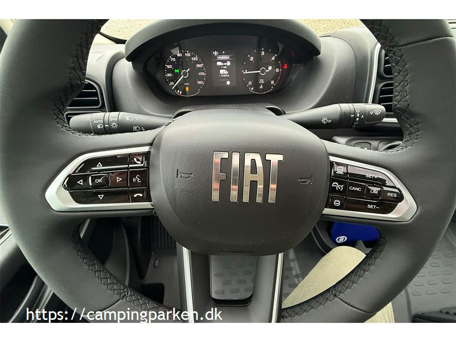 SunLight VAN V66 Adventure