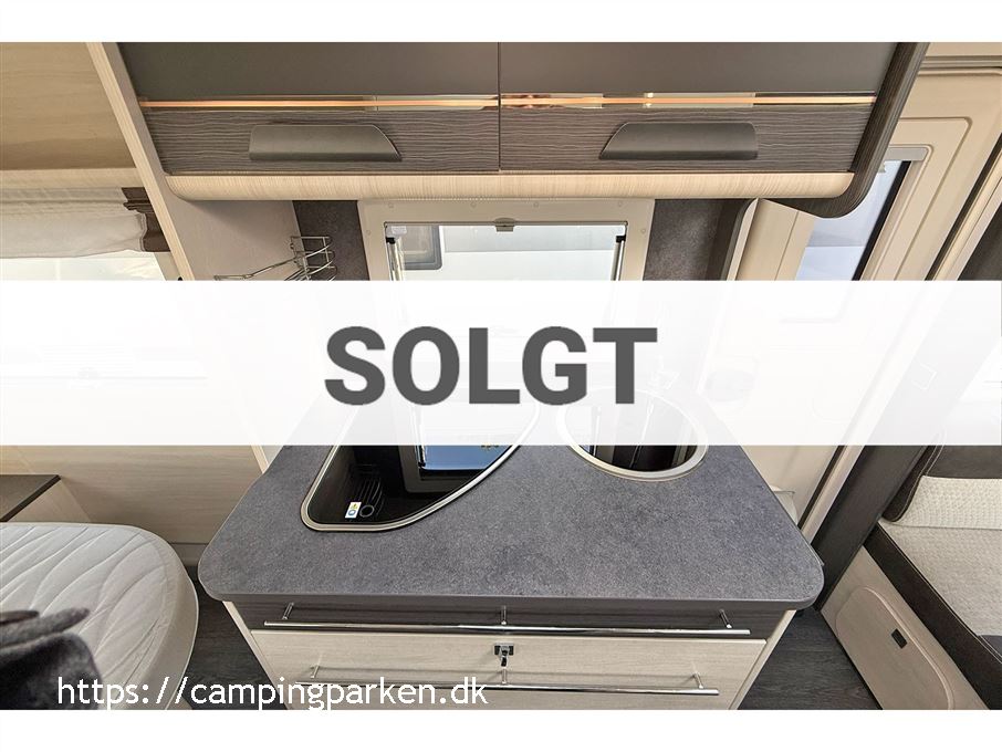 Caravelair Artica 490