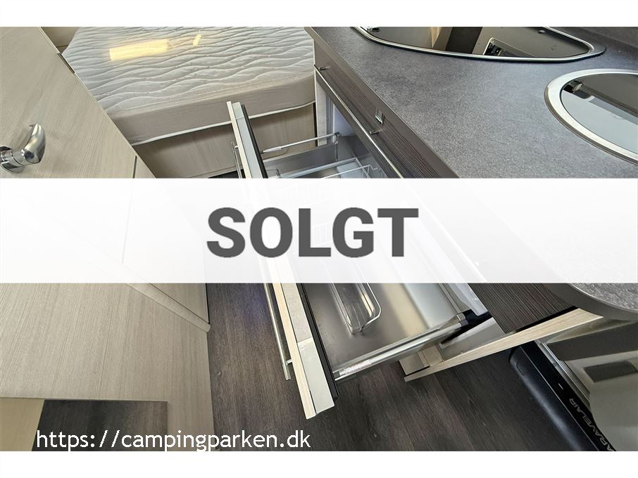 Caravelair Artica 490