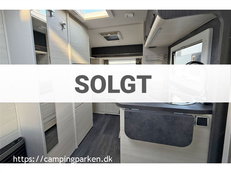 Caravelair Artica 490