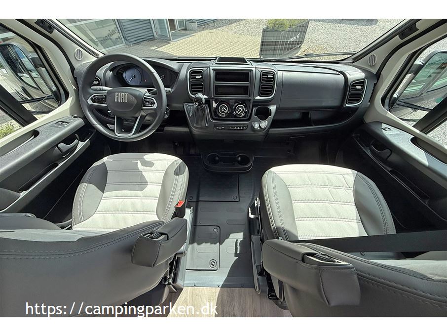 SunLight Cliff 602 Adventure