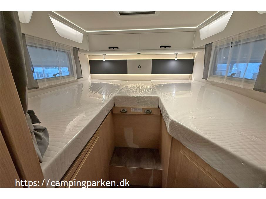 SunLight T67 Adventure