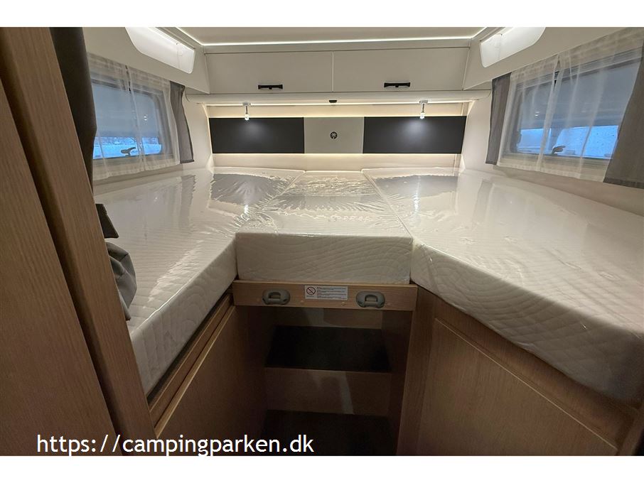 SunLight T67 Adventure