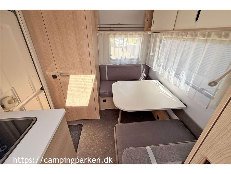 Adria Aviva 400 PS