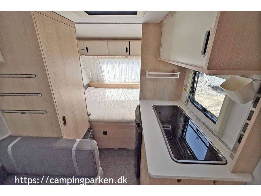 Adria Aviva 400 PS